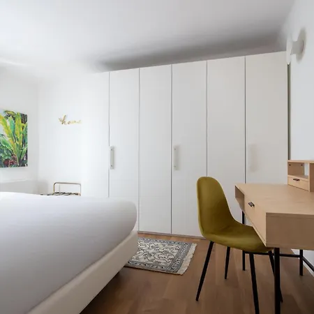 Hotel Vis A Vis