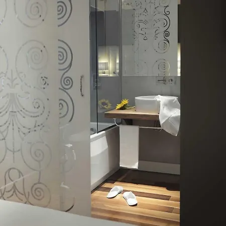 Hotel Vis A Vis