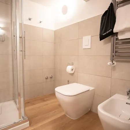 Hotel Vis A Vis 4* Trieste