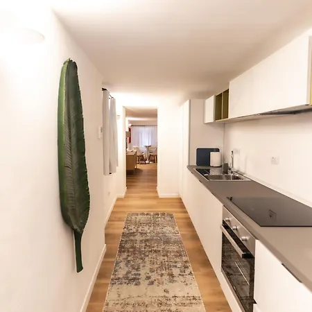 Vis A Vis 4* トリエステ