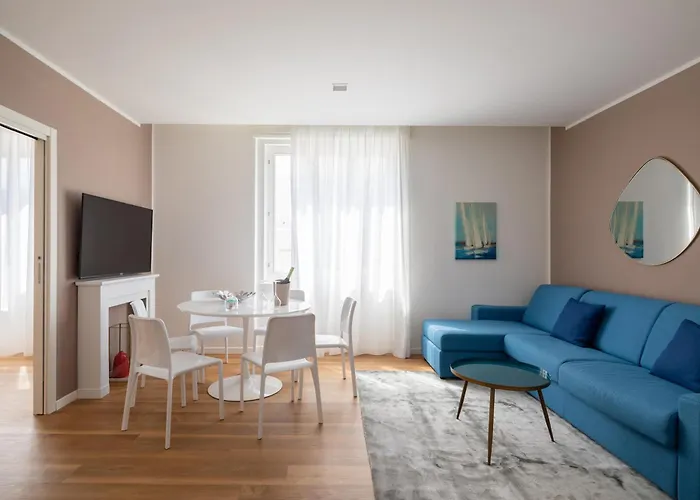 Hotel Vis A Vis Hotel 4*