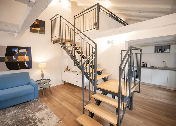 Hotel Hotel Vis A Vis 4*