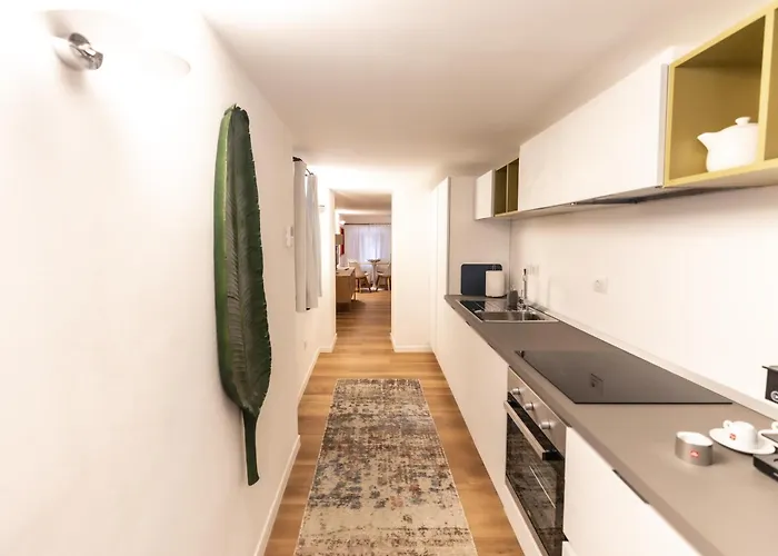 Hotel Vis A Vis 4* Trieste