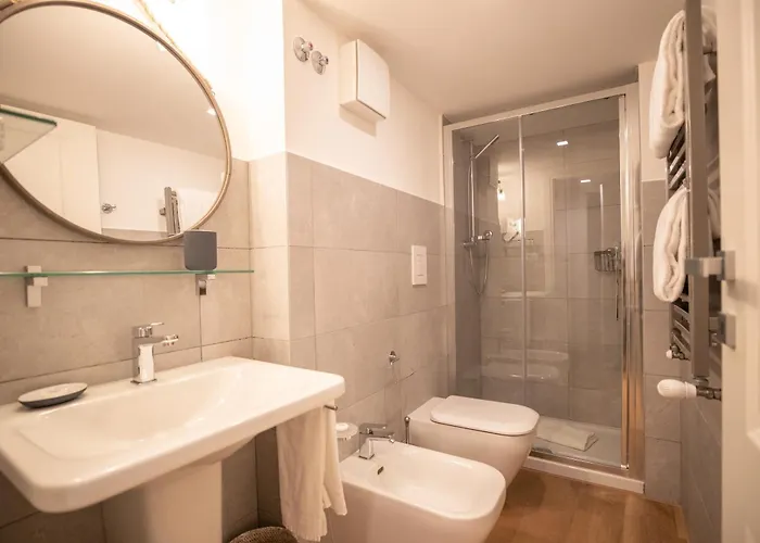 Hotel Vis A Vis Hotel Trieste